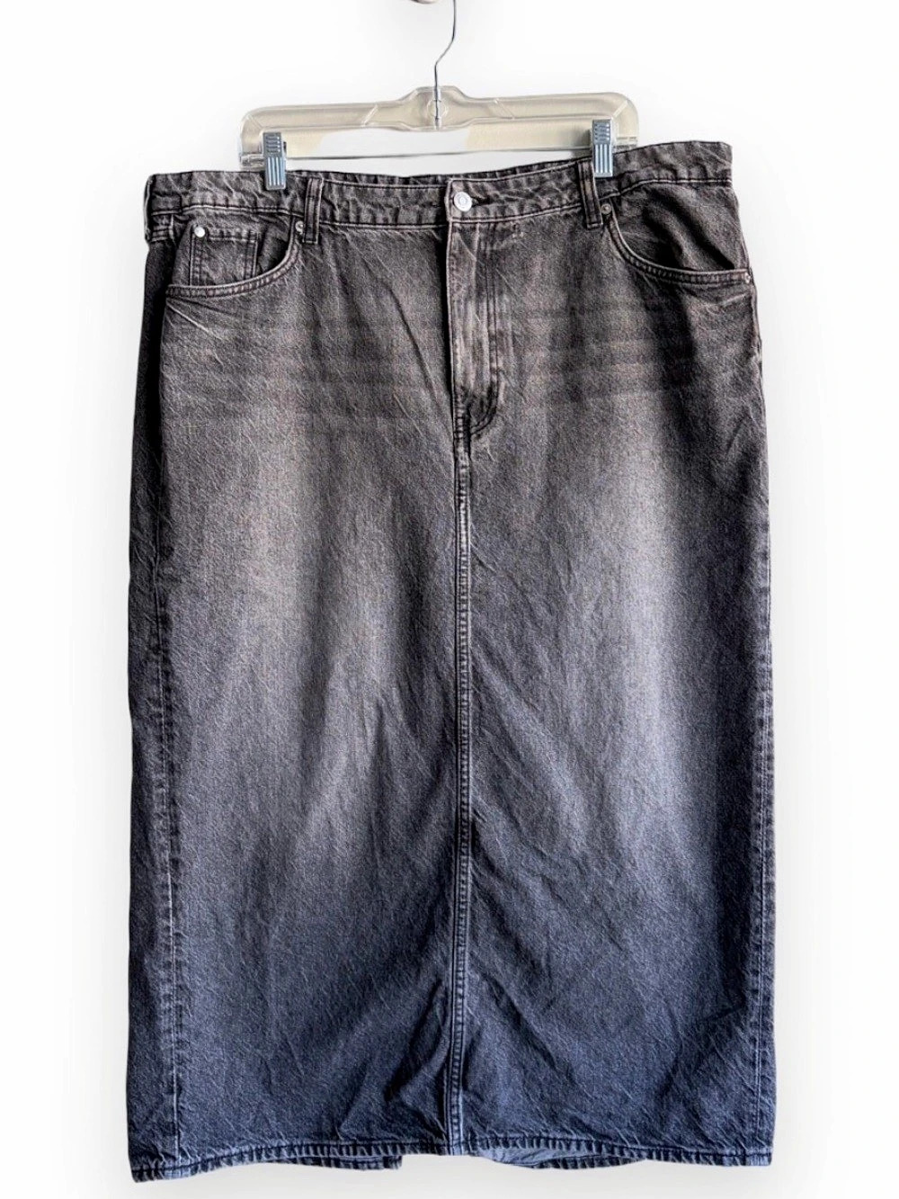 H&M *Plus Size* Black Denim Skirt with Back Slit | SIZE XL 18 / 20